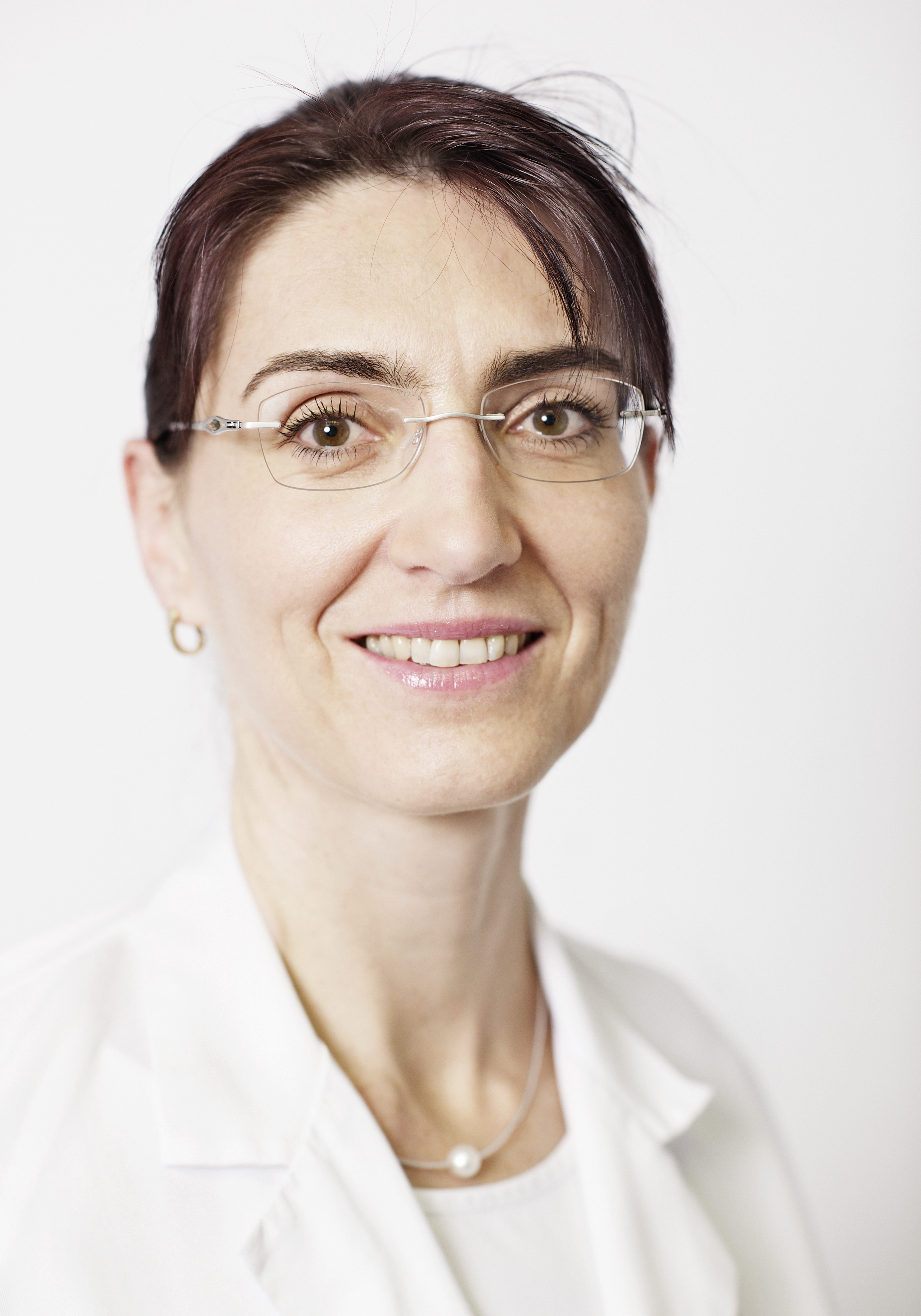 Prof. Dr. med. Nicole Ochsenbein-Kölble